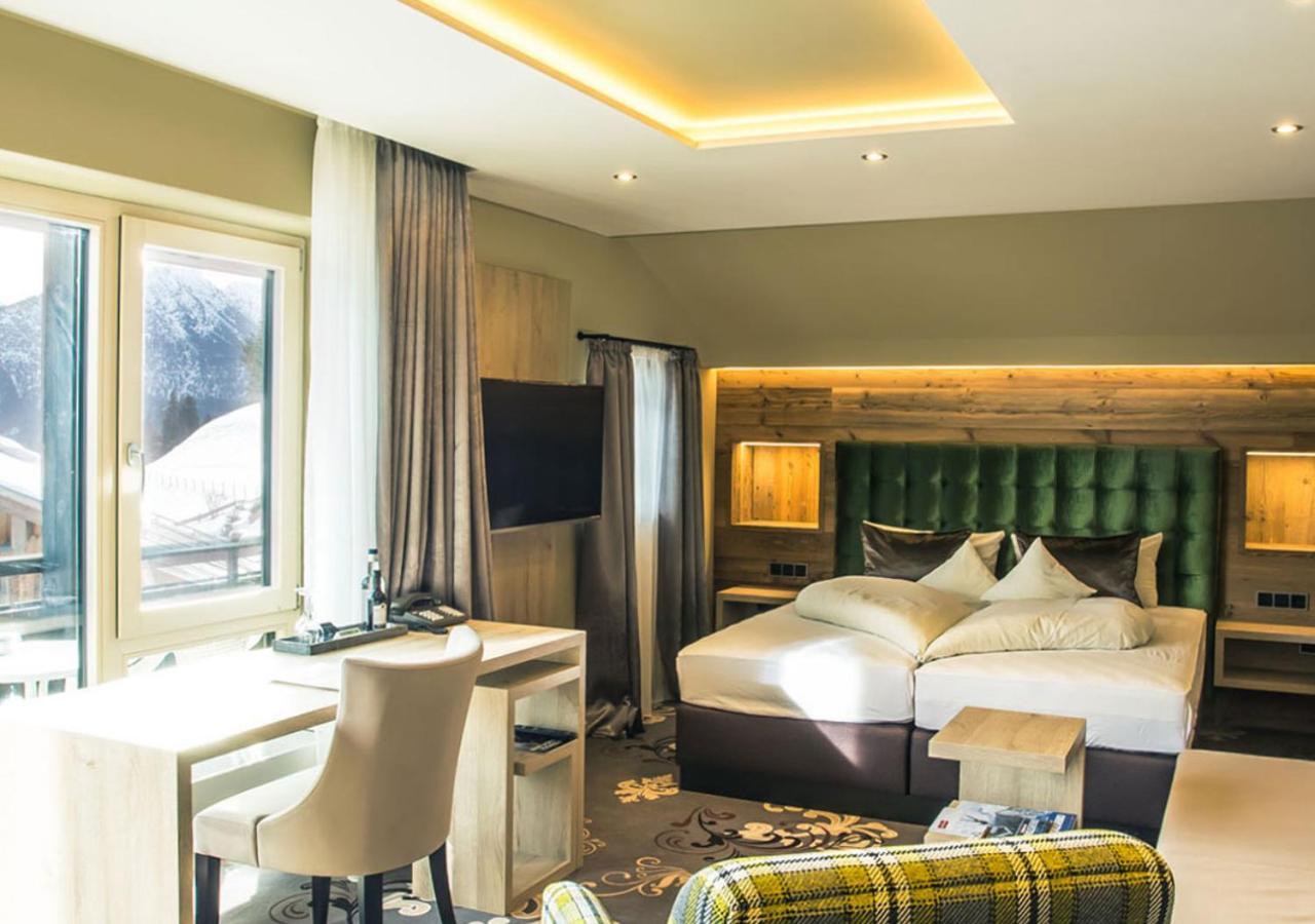 Hotel Bergruh Oberstdorf Bagian luar foto
