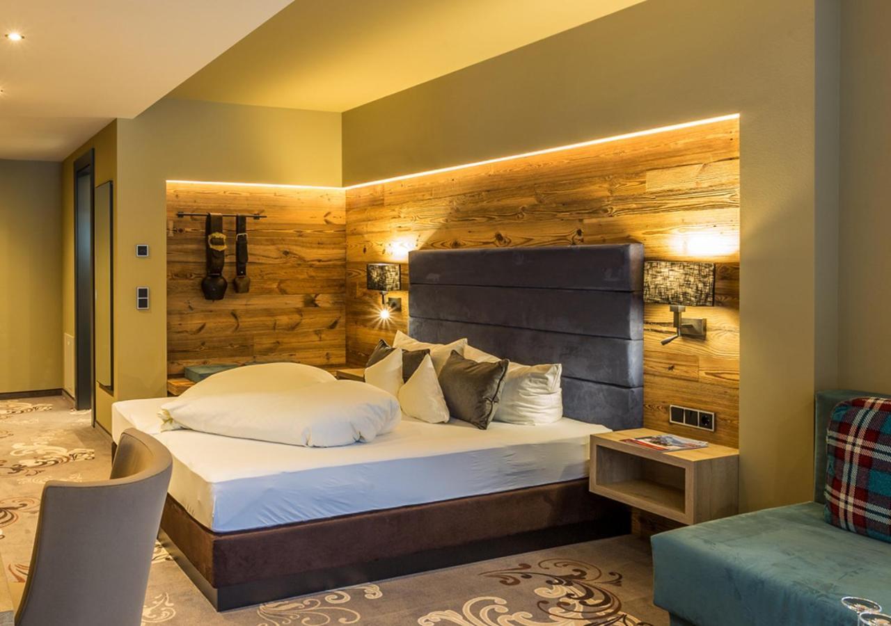 Hotel Bergruh Oberstdorf Bagian luar foto