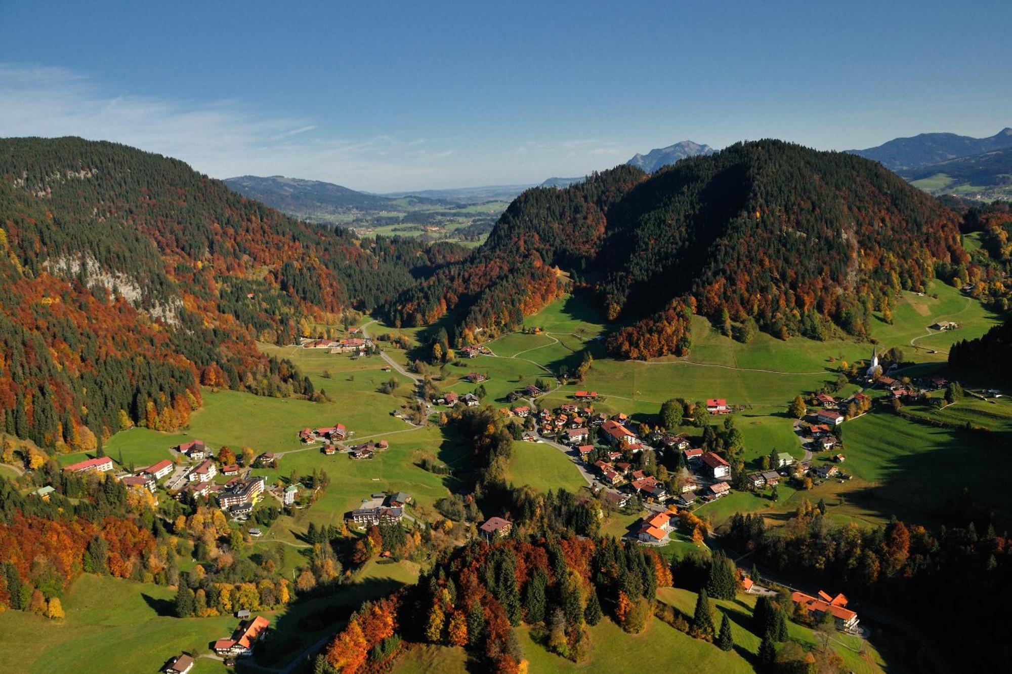 Hotel Bergruh Oberstdorf Bagian luar foto