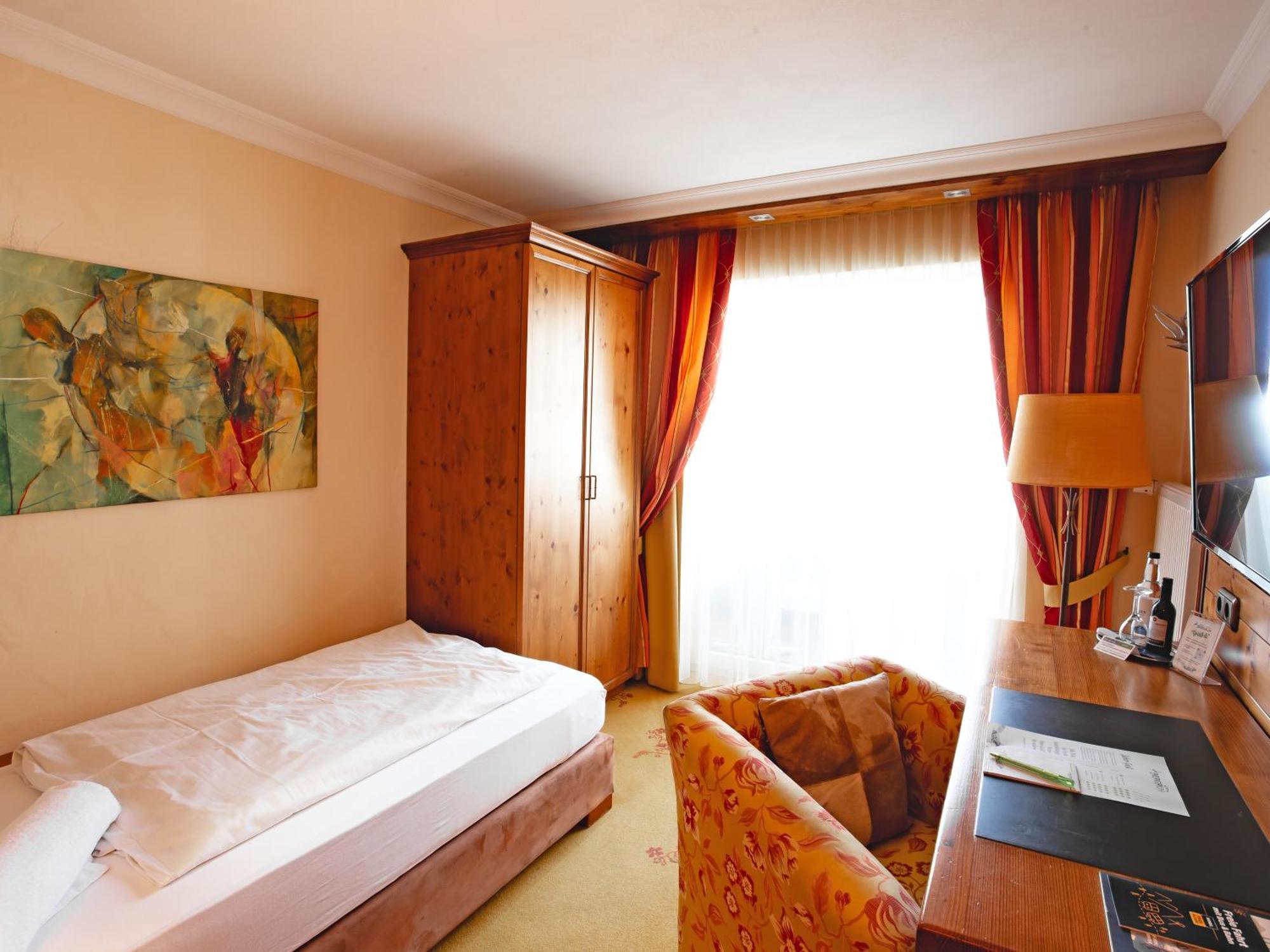 Hotel Bergruh Oberstdorf Bagian luar foto