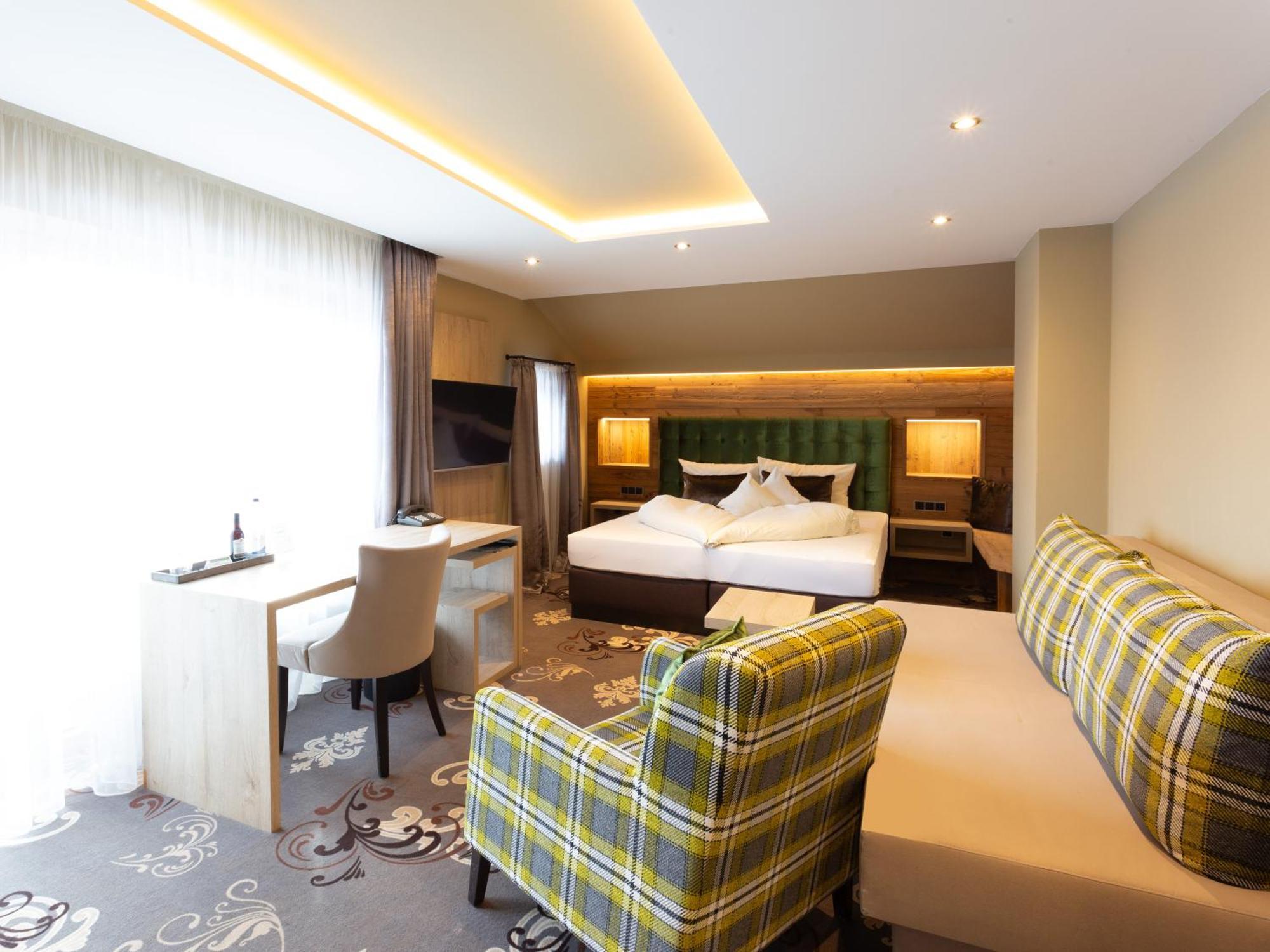 Hotel Bergruh Oberstdorf Bagian luar foto