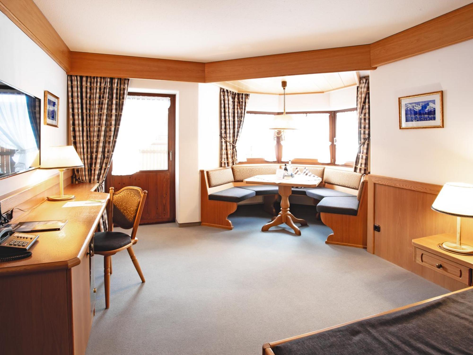 Hotel Bergruh Oberstdorf Bagian luar foto
