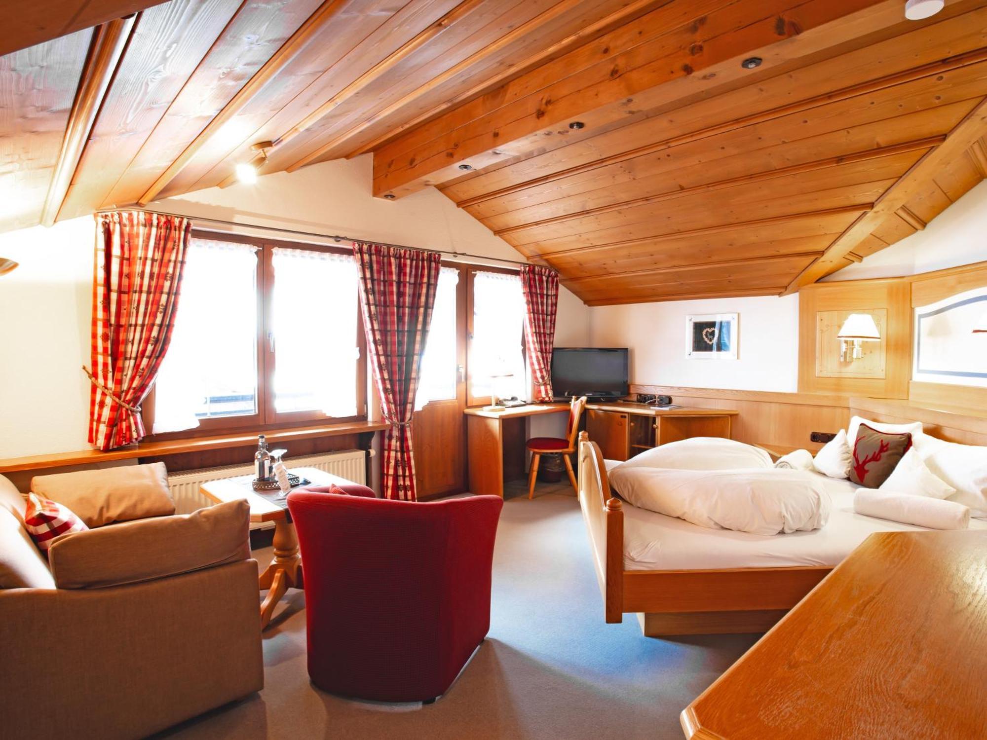 Hotel Bergruh Oberstdorf Bagian luar foto