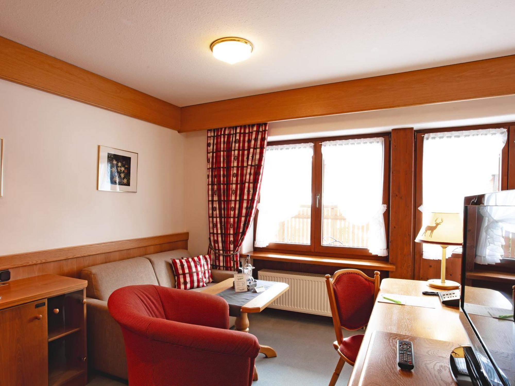 Hotel Bergruh Oberstdorf Bagian luar foto