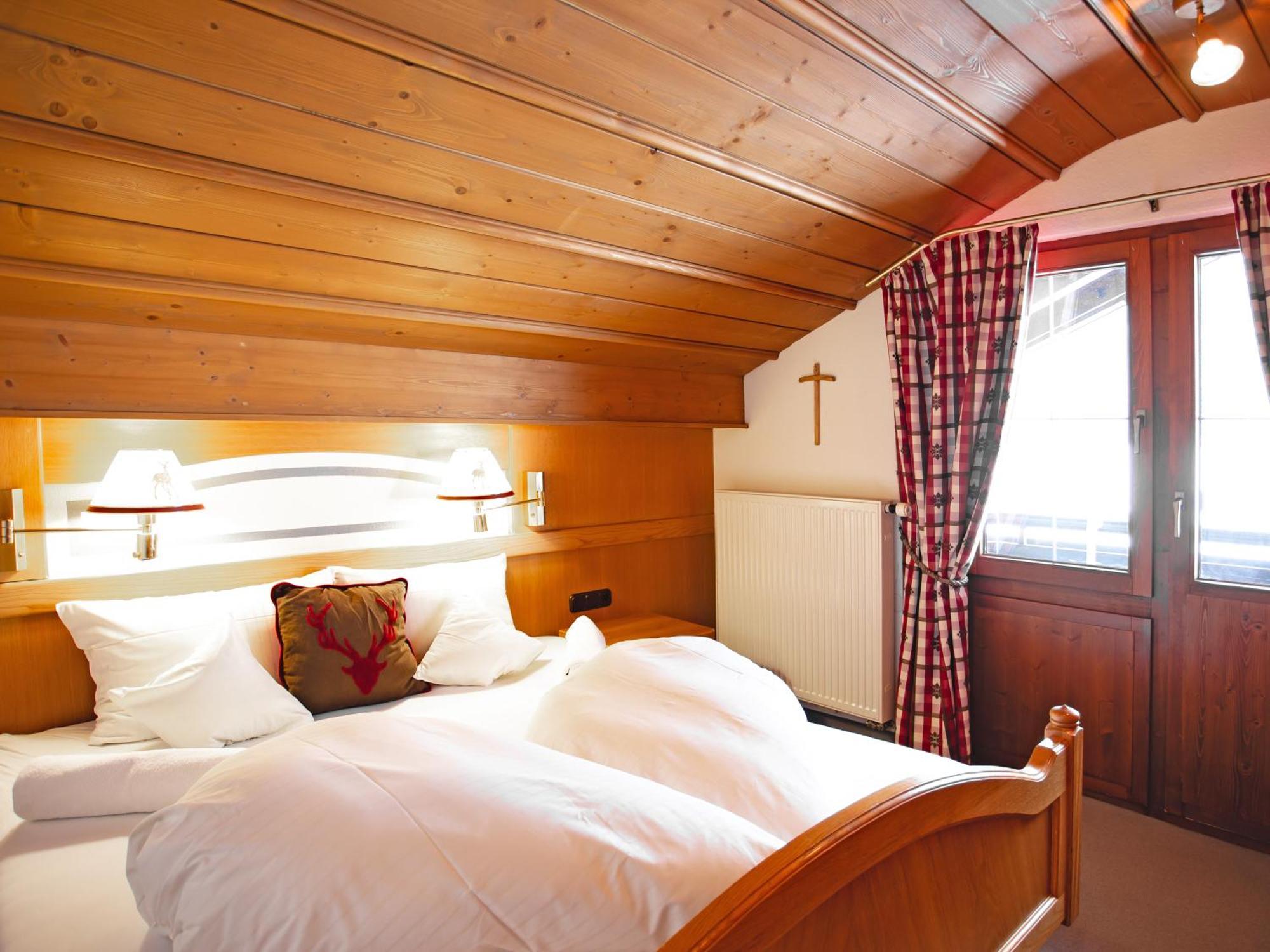 Hotel Bergruh Oberstdorf Bagian luar foto