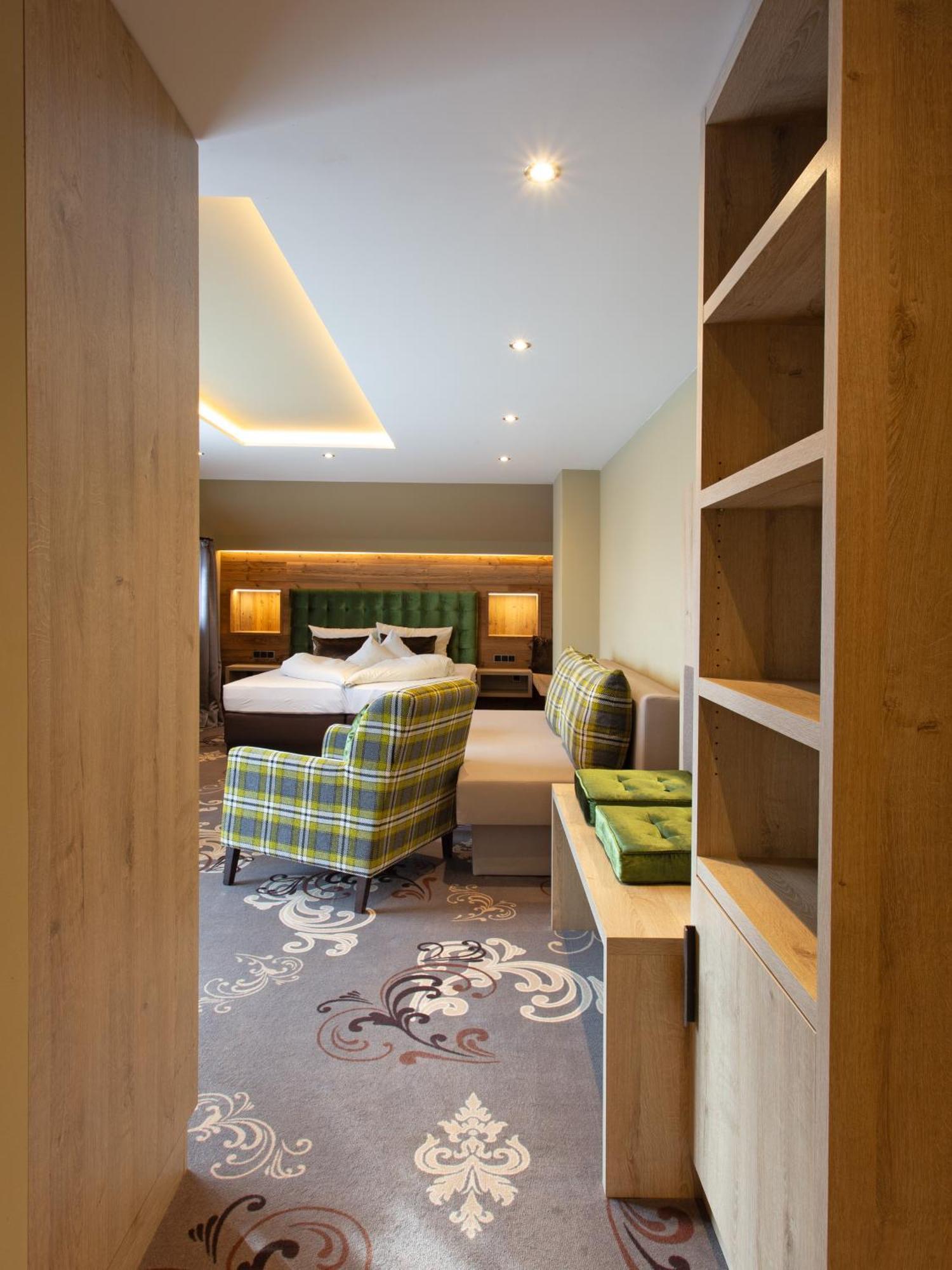 Hotel Bergruh Oberstdorf Bagian luar foto