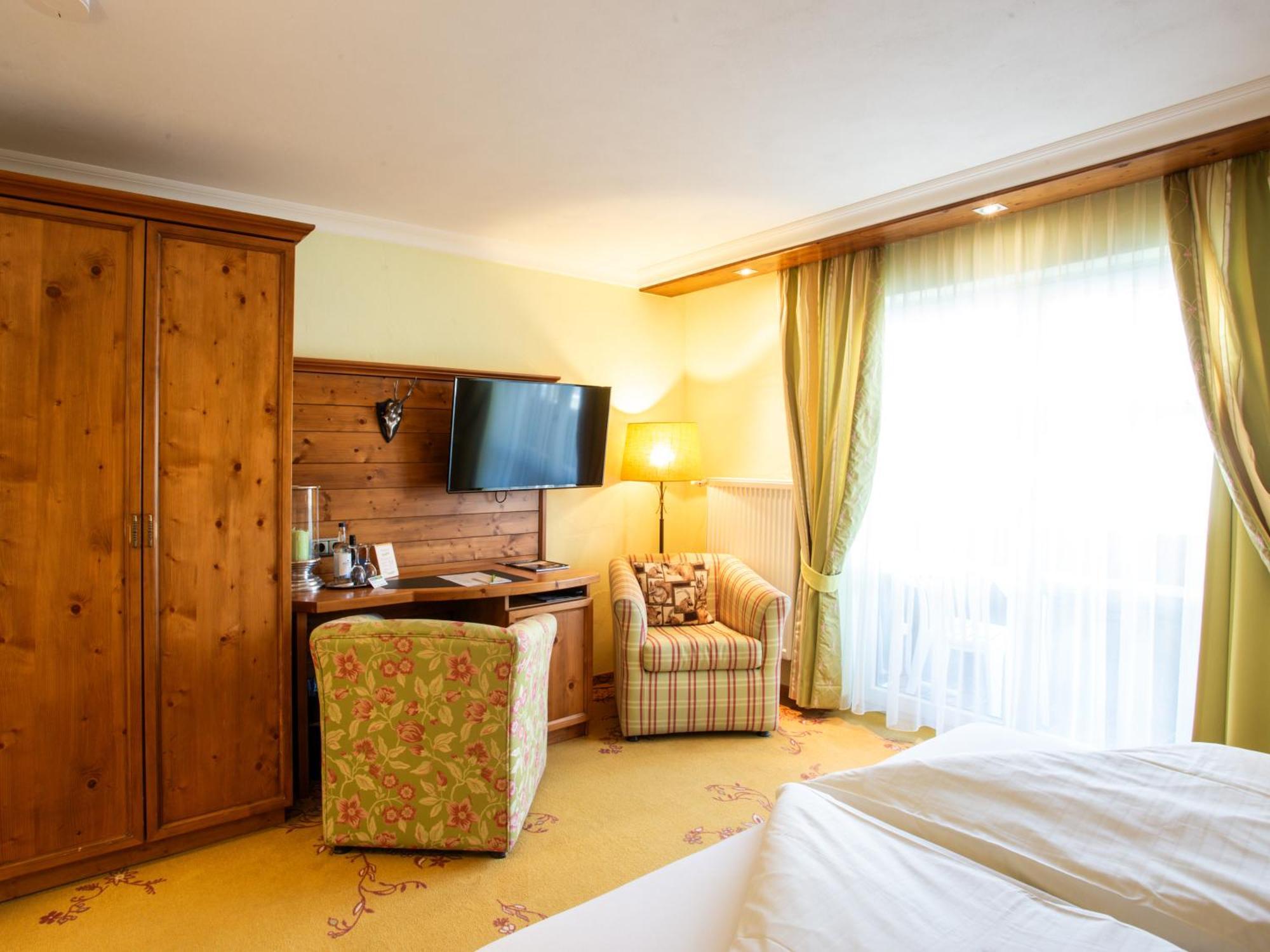 Hotel Bergruh Oberstdorf Bagian luar foto