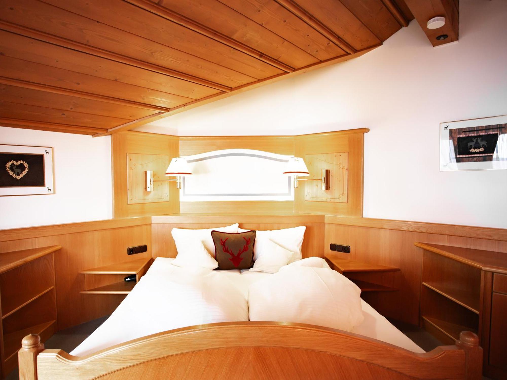 Hotel Bergruh Oberstdorf Bagian luar foto